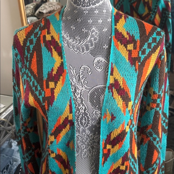 Colorful Geometric Patterned Long Cardigan - Picture 2 of 12